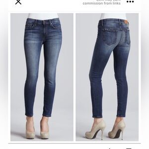 Joe’s Jeans Genna Straight Leg, Medium Wash, Mid Rise, Sz 24, ~27” Inseam
